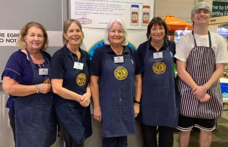 CWA members join scone frenzy at Royal Easter Show