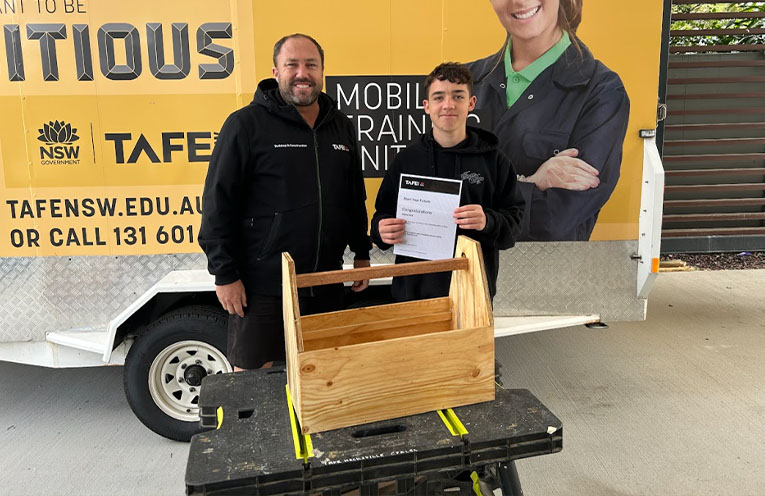 Nambucca Valley students explore construction careers through TAFE program