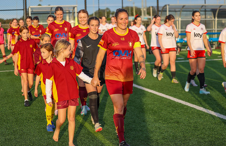 Urunga Raiders edge Lionesses in extra time to set up Grand Final showdown
