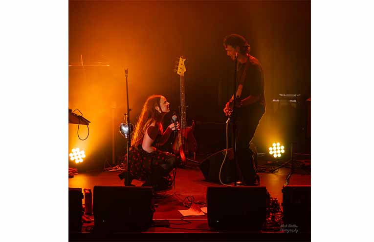 Jacq Heart and Buttercats frontman TJ warmed the audience for an unforgettable headline show to follow.