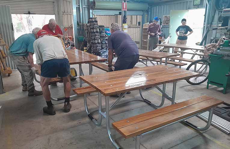 Stuarts Point Men’s Shed collaborate with local holiday park