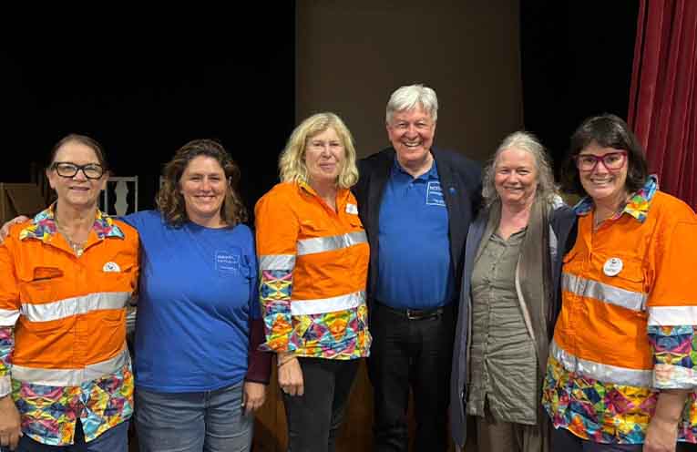 Deborah Neale (second from left) and Bernd Ruf (fourth from left) with emergency helpers.
