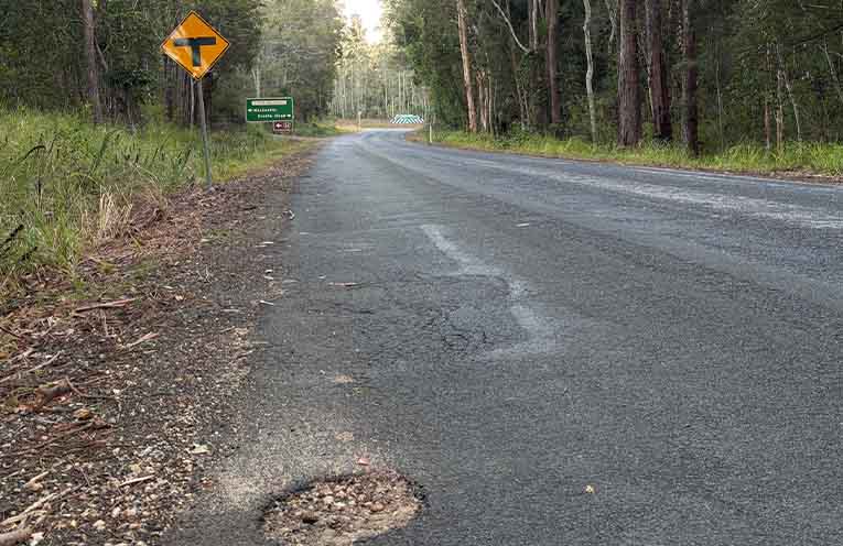 Grassy Head Road road closure