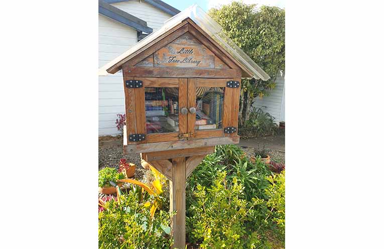 The Little Free Library at 69 Wallace Street, Macksville. Photo: Sharon Jane.