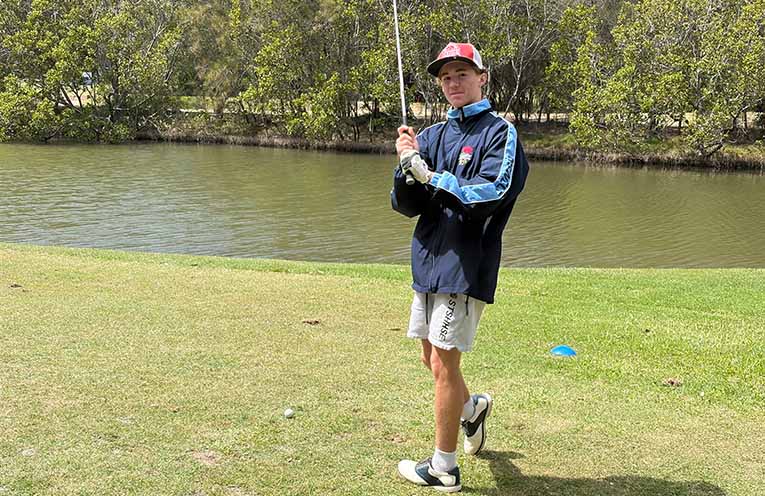 Maddox Herbert parred the first hole for a 5-pointer and added four 4-pointers as he shredded with 44 points in the final round of the Good Time Charlie's Cup.