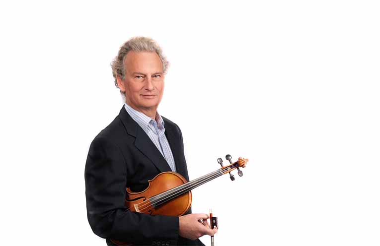 Acclaimed Violinist to Perform Locally